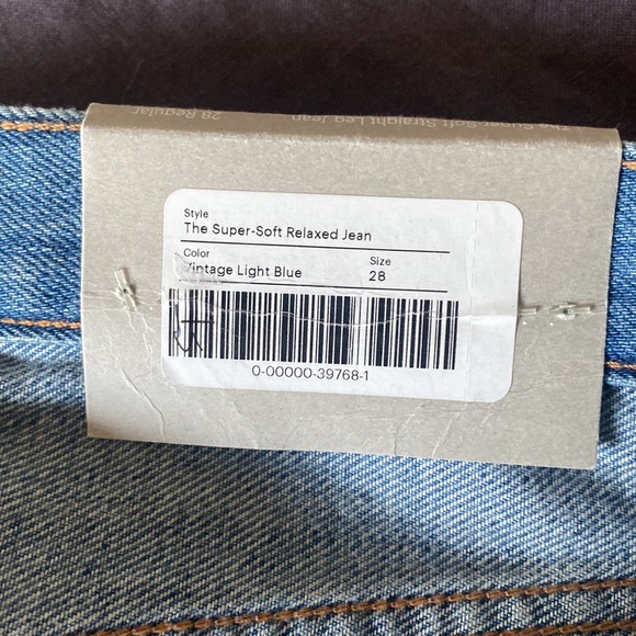 Everlane Super Soft Relaxed Jean - Picture 3 of 3